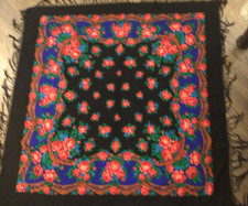 RUSSIAN UKRAINIAN PAVLOVA 58 x 58 FLORAL PRINT SHAWL BOLD BLUE RED PINK FLOWER