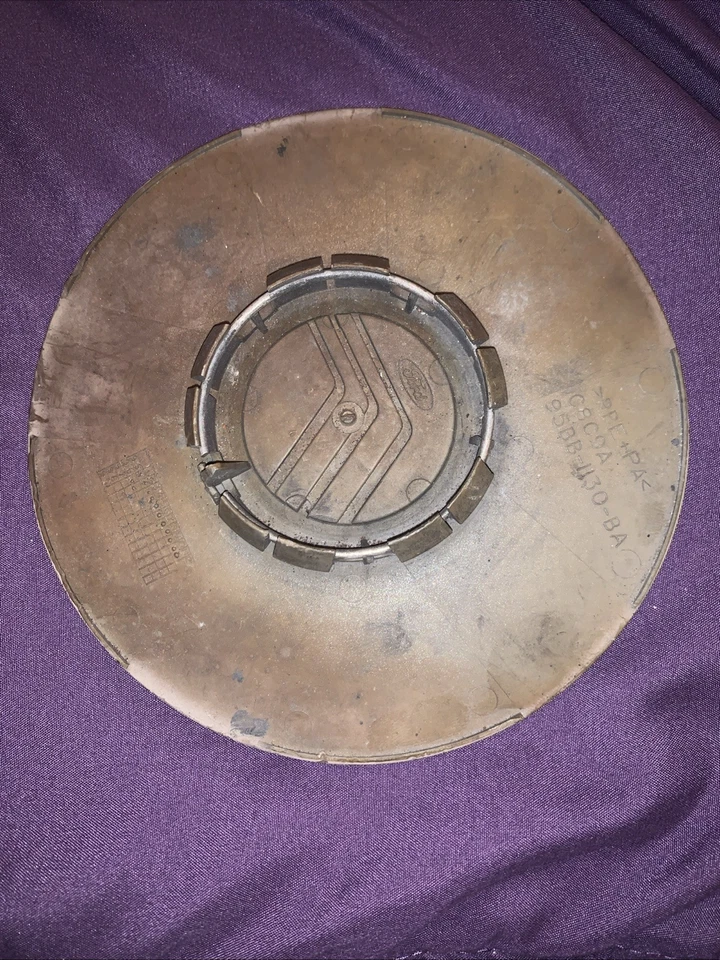 Оригинальный центральный колпак ступицы Ford Mercury Mystique 3116 95BB-1130-BA C8C9A 95-98 - Изображение 3 из 4