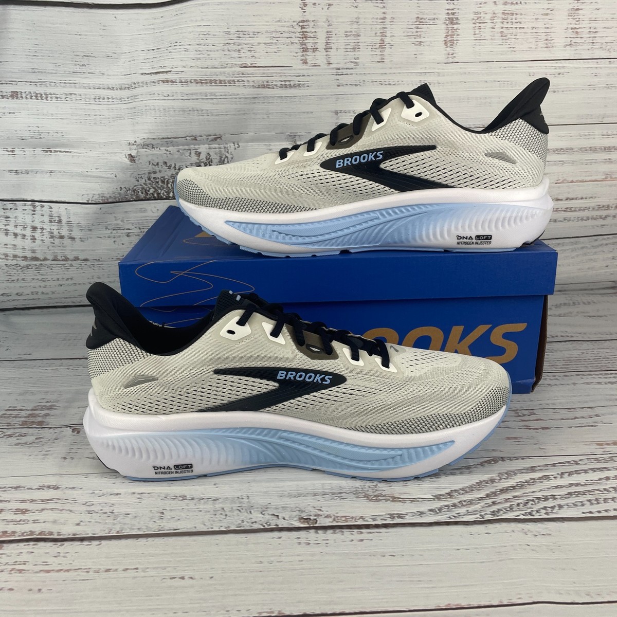 Brooks Ghost 18 Mens Sz 14D Running Shoes White Black Open  display picture 3