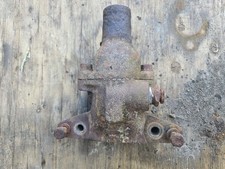 Military Gmc 302 Thermostat Housing