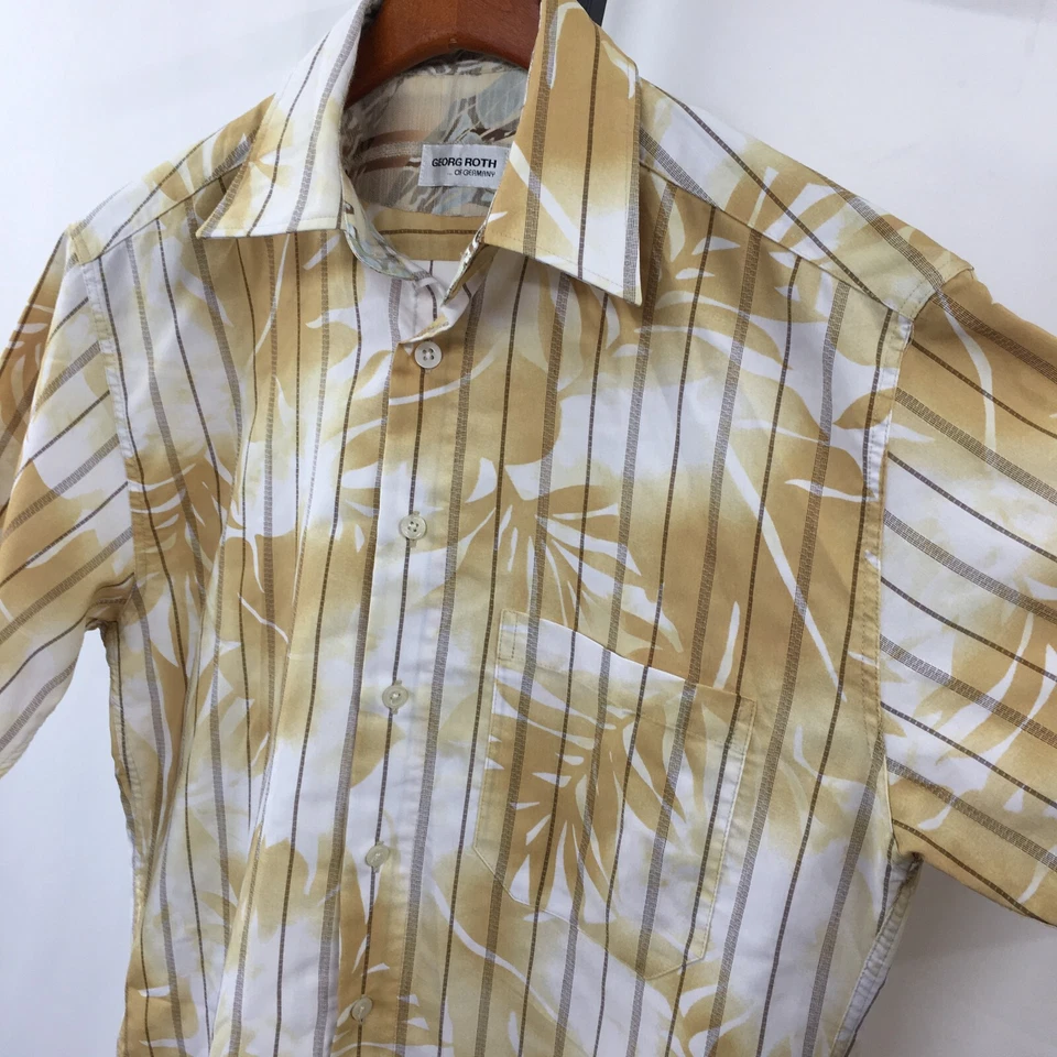 Georg Roth Men's S Green Leafy Print Cotton blend short sleeve shirt Hawaiian  - Image 2 of 4