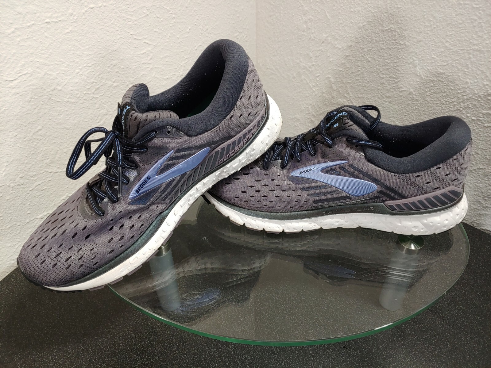 brooks transcend 6 womens