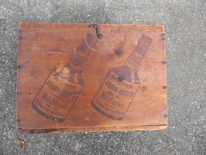 VINTAGE JOHANN HOFF'S MALT EXTRACT BOTTLE CRATE BOX EISNER & MENDELSON NEW YORK