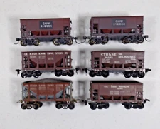 (6) HO ore cars (lot 6700)