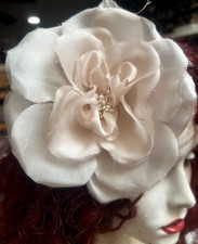 vintage silk millinery 1960s pin back flower rose leaves 6.5" blush 1pc USA