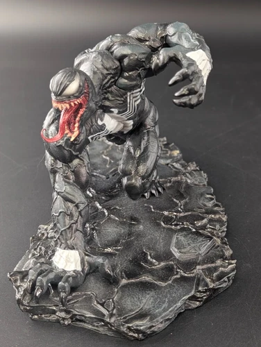 Marvel Universe Venom Renewal Edition ArtFX+ Series Bust Statue