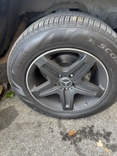 2002-2018 Mercedes G Wagon Rims and Tires Set