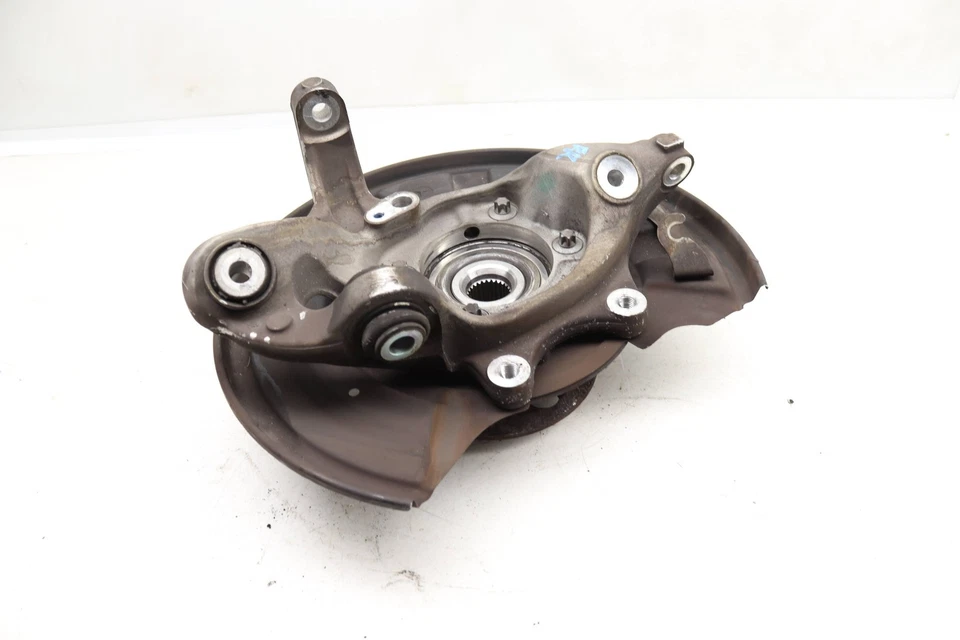 Mercedes-Benz E400 2013-2018 - nudillo de husillo trasero derecho con cojinete de rueda Foto 3 de 4