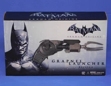 BATMAN ARKHAM ORIGINS NECA GRAPNEL LAUNCHER REPLICA