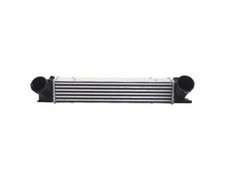 Ladeluftkühler für BMW E81 E87 E88 E82 E90 E93 E92 E91 X1 E84 2.0 04-15