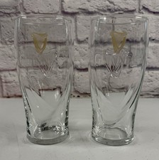 Set Two 2 Guinness 20 oz Beer Clear Pint Glas...