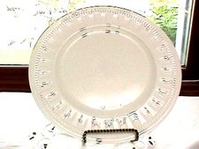 "COLOSSEUM" BONE CHINA DINNER PLATE 10 7/8" BY: WEDGWOOD 1995 NEW OLD STOCK