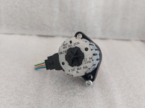 Volkswagen Golf V/ Audi A3 / S3 Xenon Scheinwerfer Stellmotor 0 307 860 004