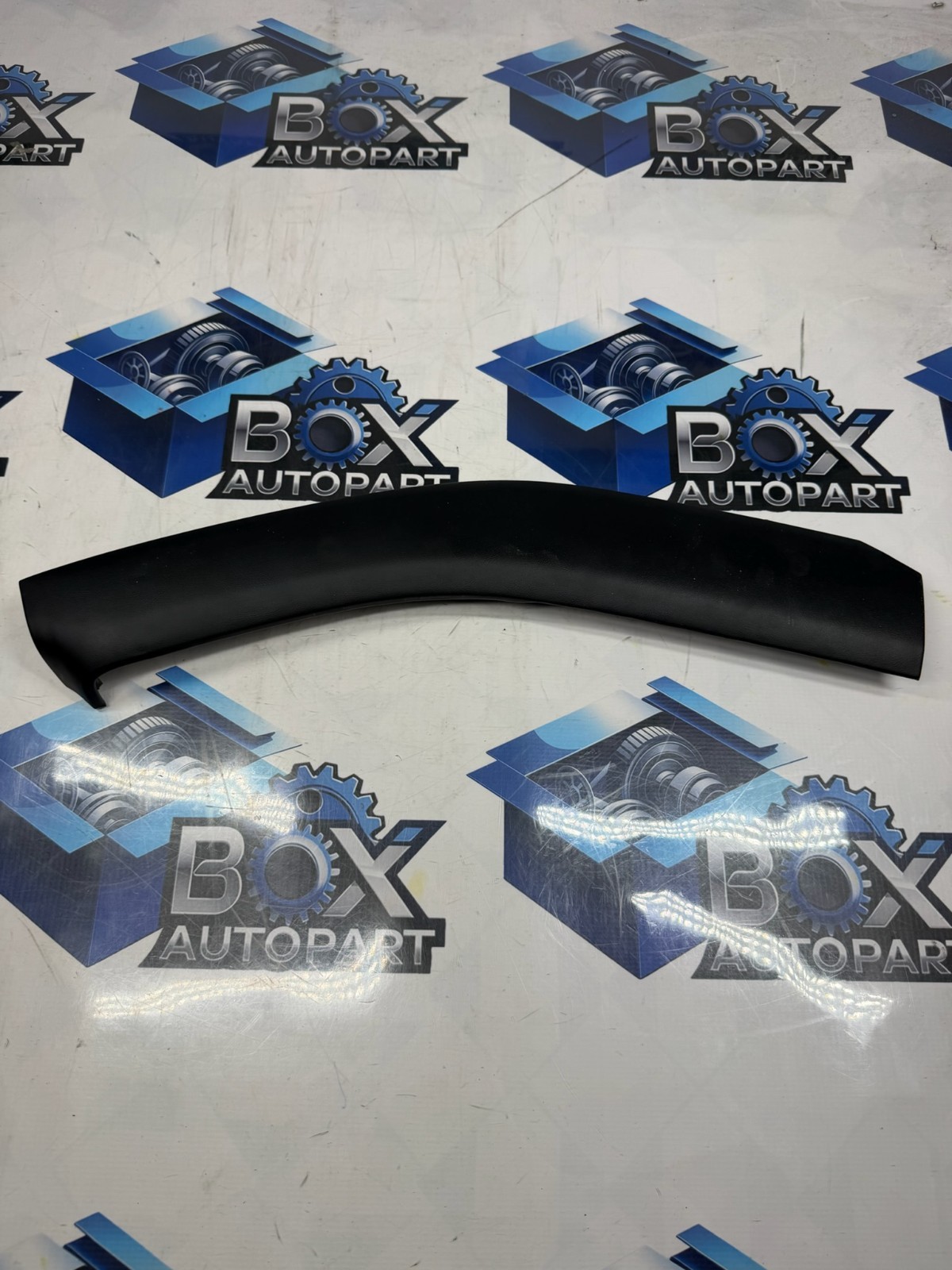 2020-2022 Hyundai Palisade Right Side Center Console Upper Cover Trim OEM