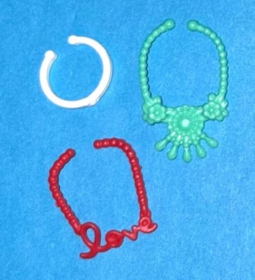 Barbie Extra #12 Halskette x3 Love Fashion Puppe Schmuck Zubehör
