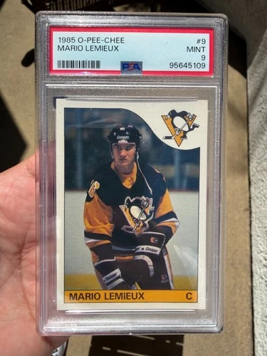 1985 O-PEE-CHEE #9 MARIO LEMIEUX ROOKIE PSA-9!