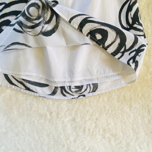 GAP Factory Kids White Tank w/Black Flowers Girl's Size M (7-8) Cotton - Picture 5 of 10