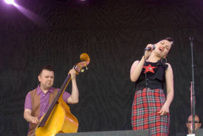 Al GARE and Imelda MAY, live onstage L - R: Al Gare, Imelda May Music Old Photo