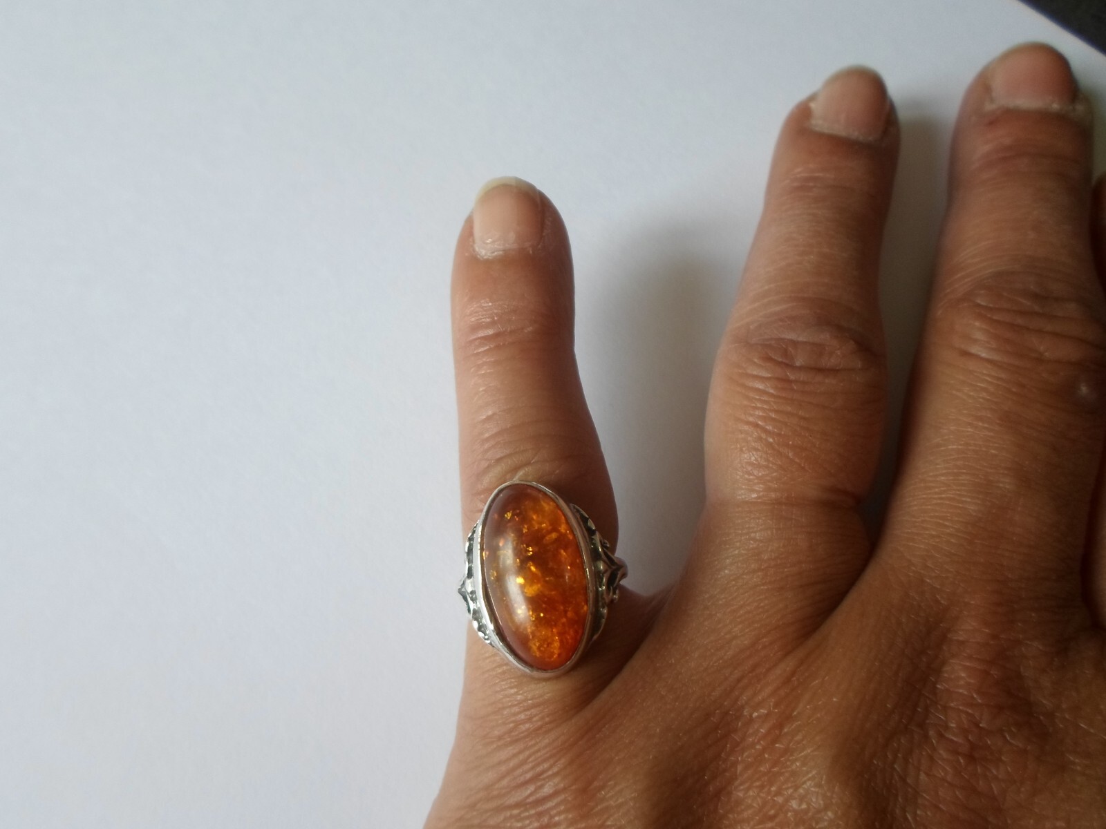 solid silver ring, amber shuttle, heart outline, … - image 3