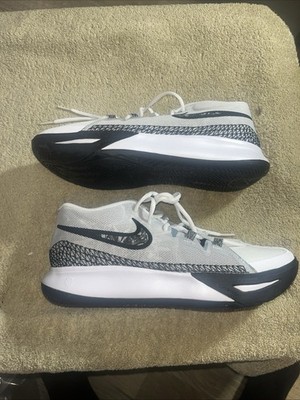 Dm1125-101 Size 10 Nike Kyrie flytrap 6