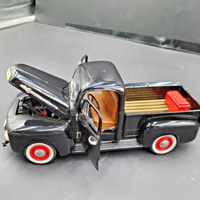 1952 Ford F-1 Pickup Truck 124 Die Cast Bank Replica With Key - Read Desc 1952 Ford F-1 Pickup Truck 124 Die Cast Bank Replica With Key - Read Desc