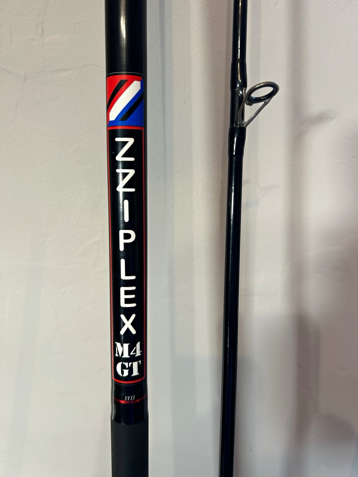 Zziplex M4 GT 13 ft 2-Piece Carbon Fibre Surf Rod Fast Action + Rod Bag