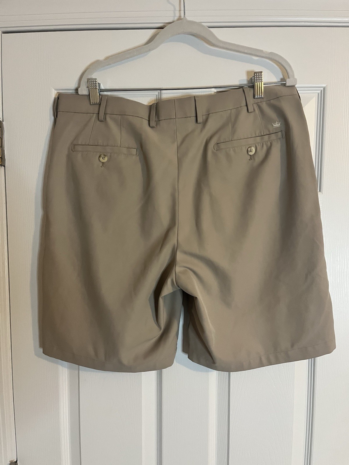 Used Peter Millar E4 Performance Wicking Shorts. … - image 4