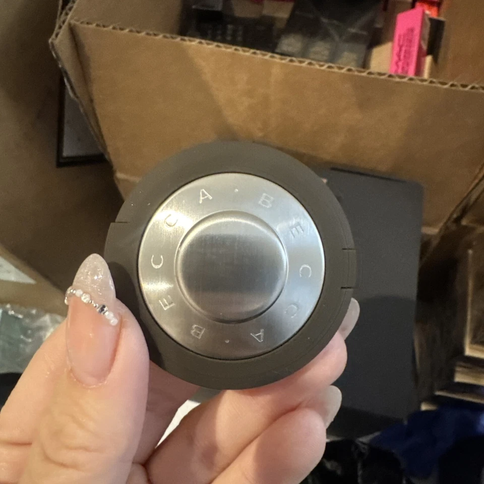 Smashbox Becca Shimmering Skin Perfector Pressed  * C Pop* , 0.08oz/2.5g, NIB - Image 2 of 3