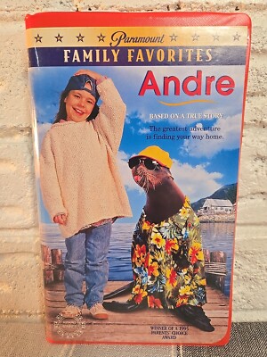 Andre VHS 1994  Paramount Family Favorites Red Clamshell Case