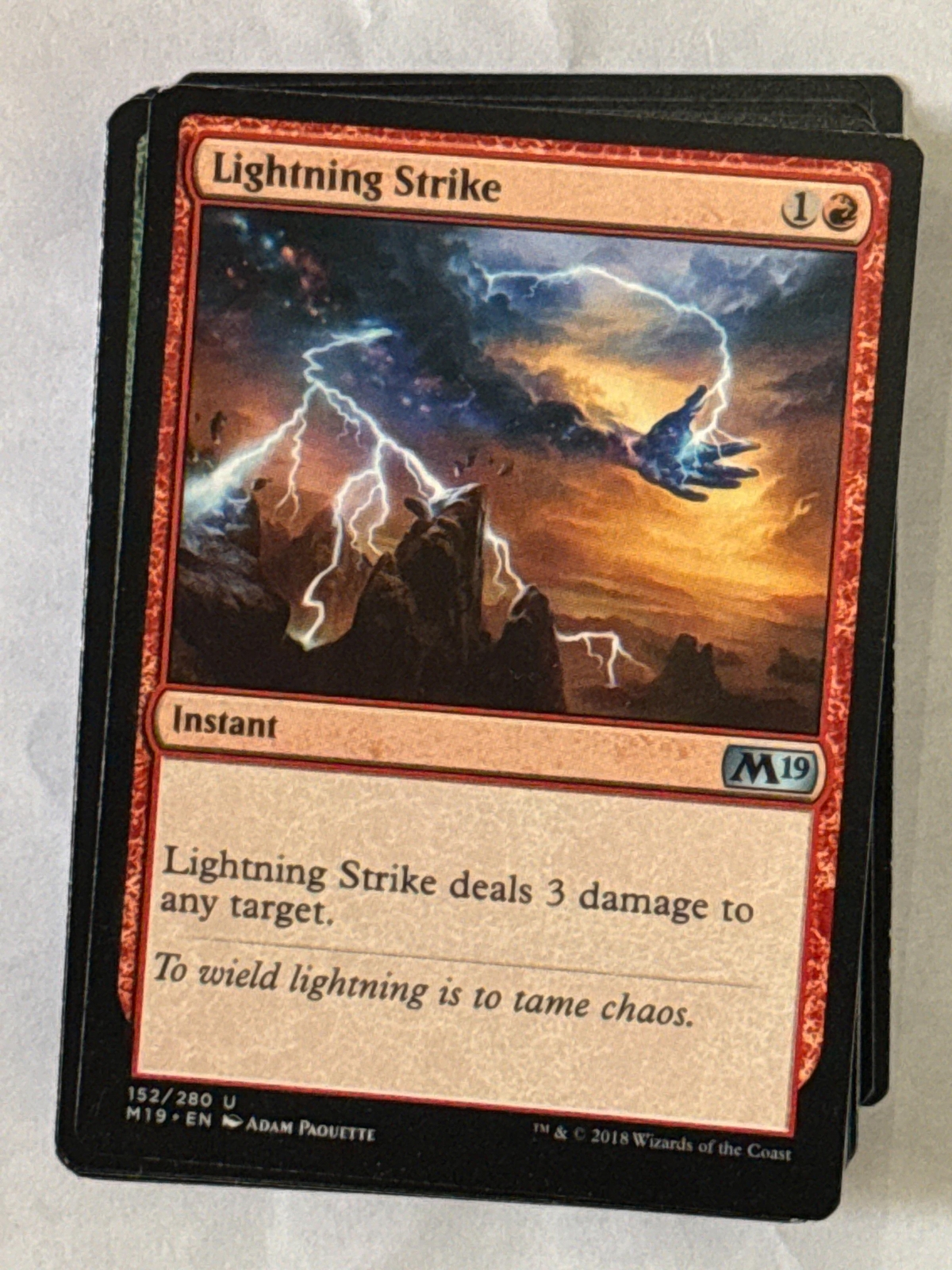 Core Set 2019 #152 Lightning Strike