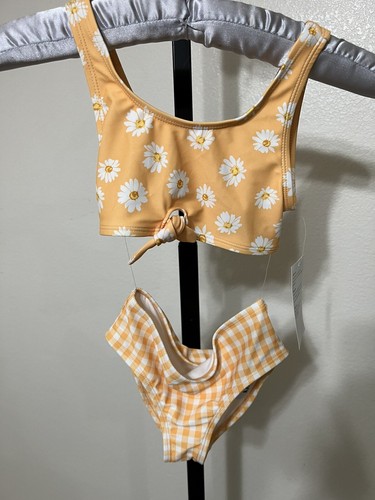 OLD NAVY kids swimsuit Size S (6-7 Yrs.) Yellow. - 第 1/7 張圖片