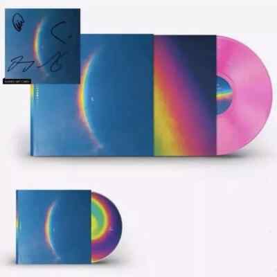 SIGNIERT VON COLDPLAY: Moon Music Art Card + Eco-Pink Record LP + Eco-CD Album