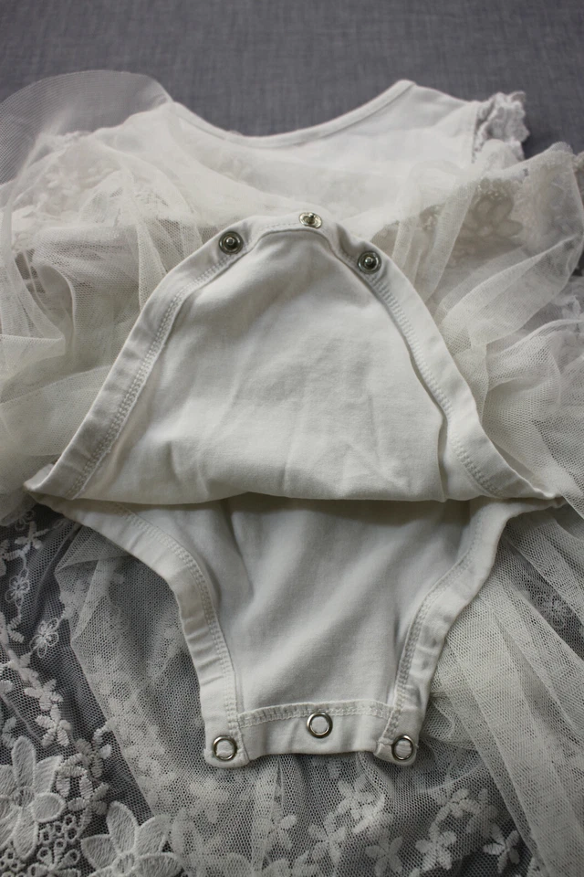 Vestido Popatu Bebé Niñas Blanco Floral Encaje Manga Acampanada Talla 12 M Foto 3 de 4