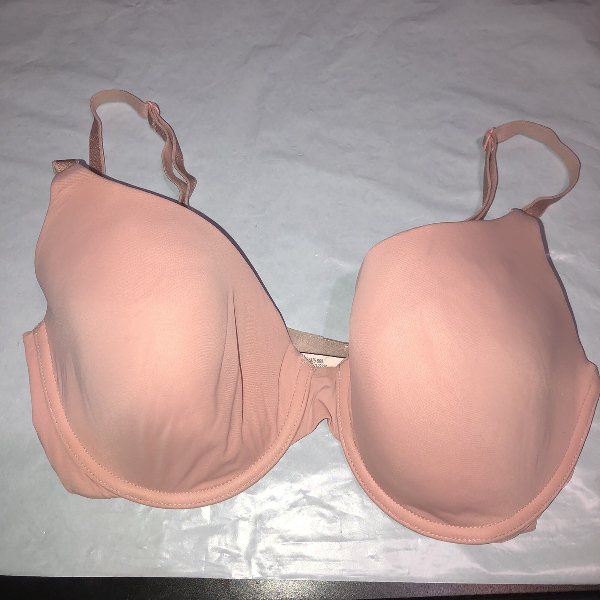 Victoria's Secret 32DD Uplift Semi Demi Bra Lightly Padded