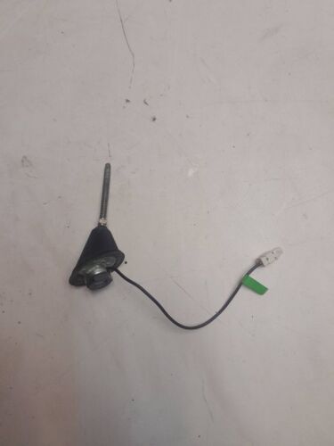 Volkswagen Golf Plus 2007 radio antenna 1K0035501 TLS2163