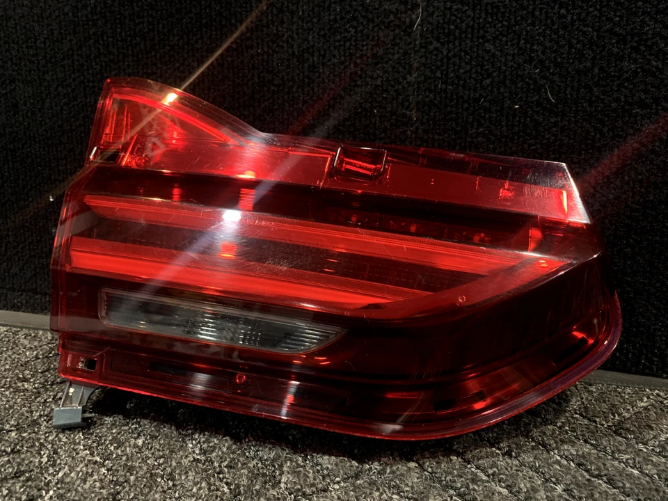 16-19 OEM BMW G11 G12 740 750 Rear Left Driver Side LED Inner Stop Tail Light - Image 2 of 4
