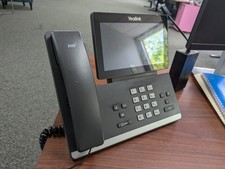 YEALINK SIP-T56A IP Phone complete set, used in good condition