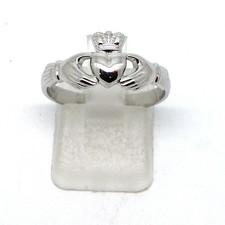 14k White Gold Claddagh Ring SZ 8