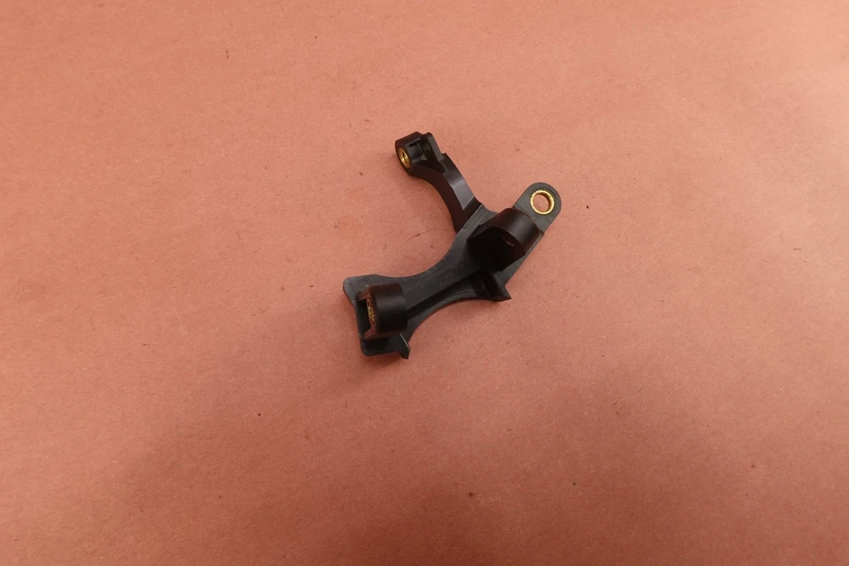 Harley-Davidson Forty Eight XL1200X XL1200 2011-2015 soporte de montaje del tanque de aceite Foto 3 de 4