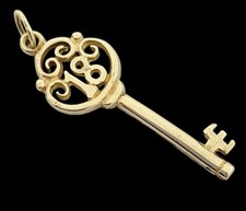 Vintage 9ct God ?18? Key Pendant