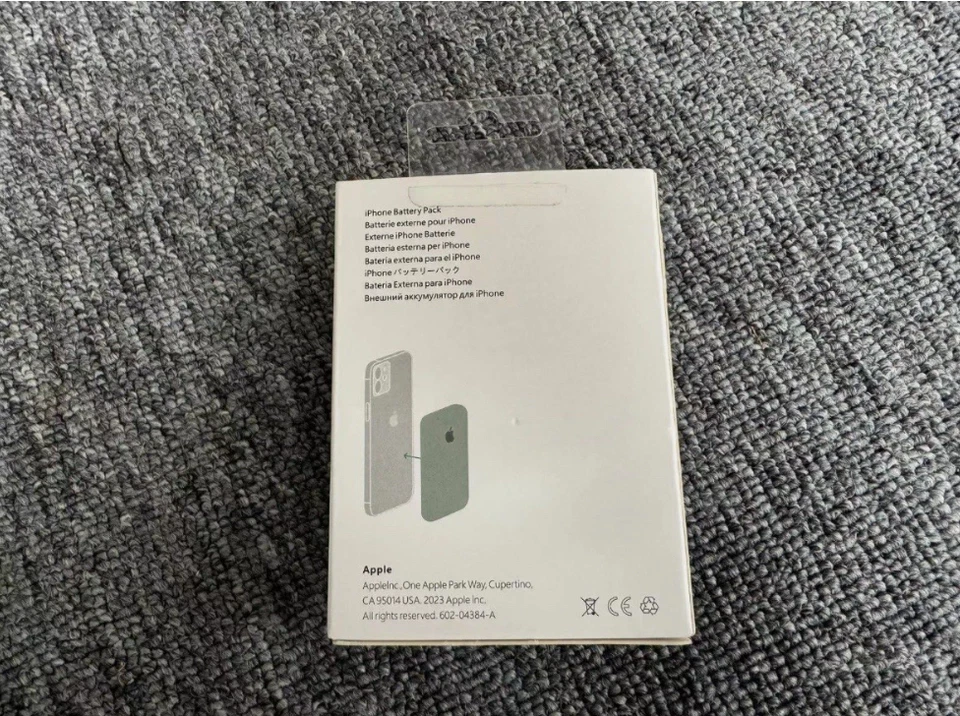 Apple MagSafe Battery Pack White MJWY3AM/A OEM Genuine New Open Box w/ Manual - Image 4 of 4