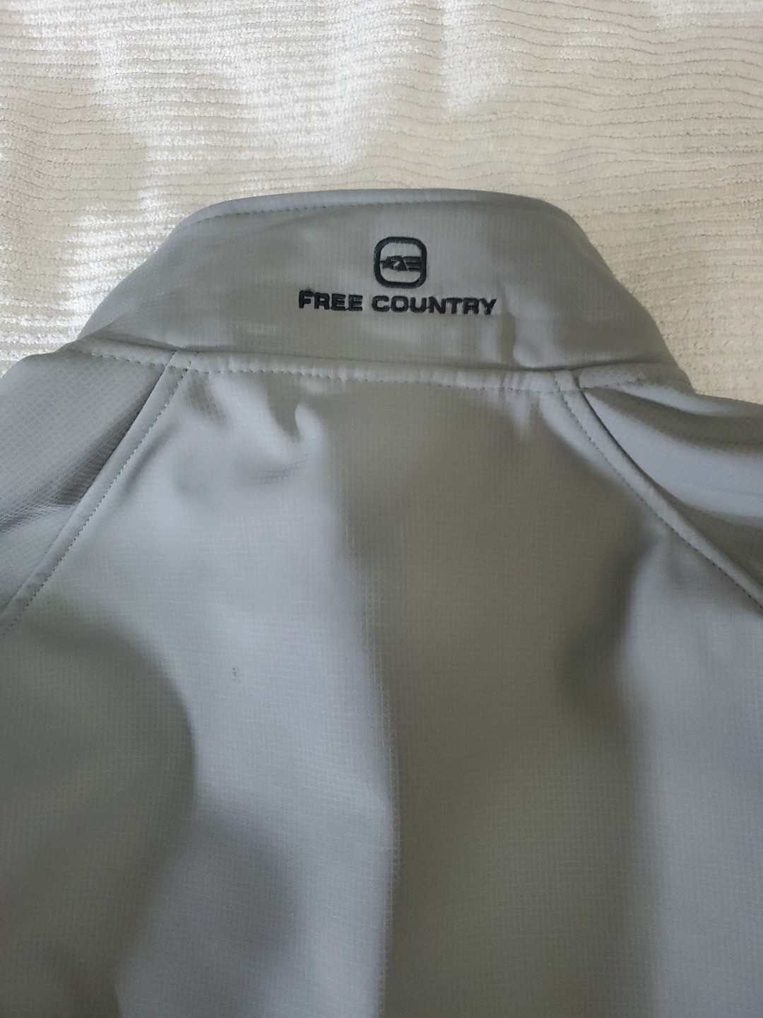 Caesars Rewards Super Soft Polyester Full Zip-Up … - image 5