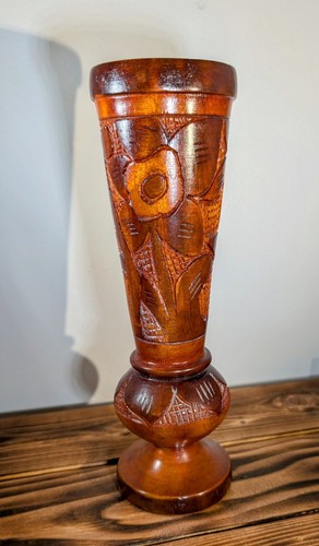 Vaso vintage in legno di mogano intagliato 10" disegno floreale non marcato - Foto 4 di 12
