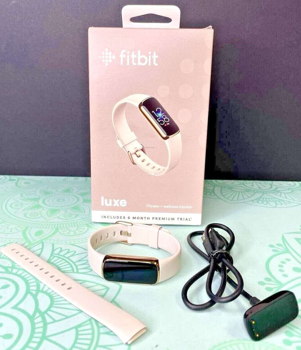 Fitbit Luxe Fitness Wellness Heart Rate Tracker S/L Band Lunar White