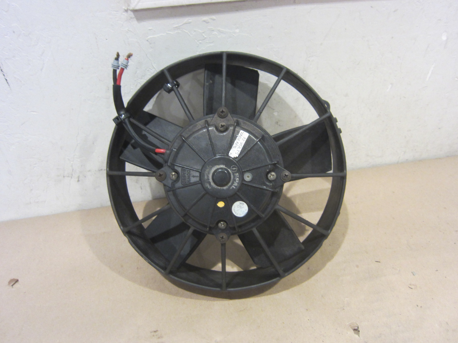 Ferrari 348 - RH Electric Cooling Fan Motor Assy - P/N 140403