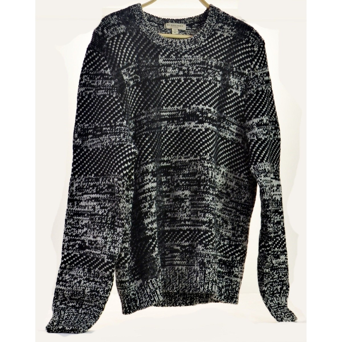 Burberry Men's Cashmere-blend Crewneck Black, White and Gray Knit