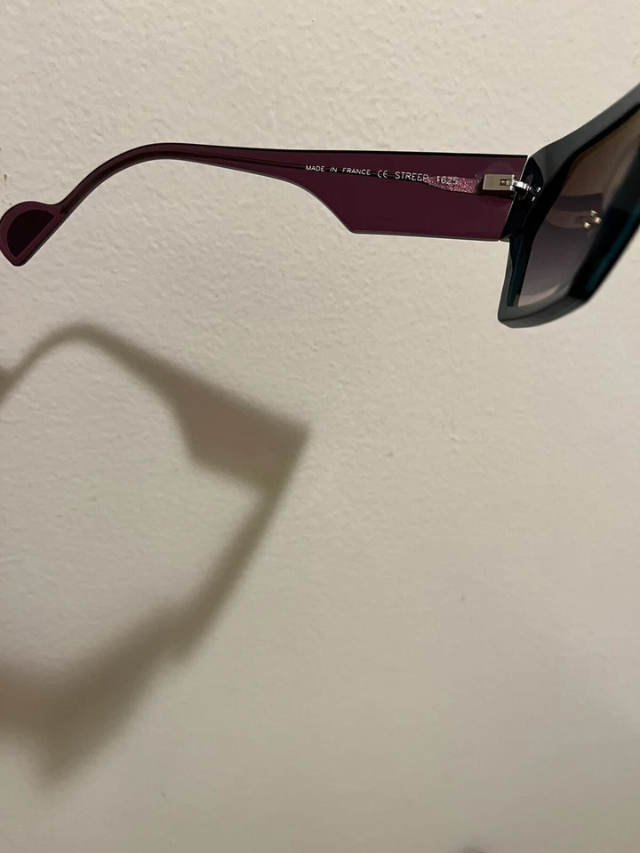 Gafas de sol Anne & Velentin raras verdes púrpuras unisex elegantes futuristas Foto 2 de 4