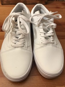 vans white leather trainers
