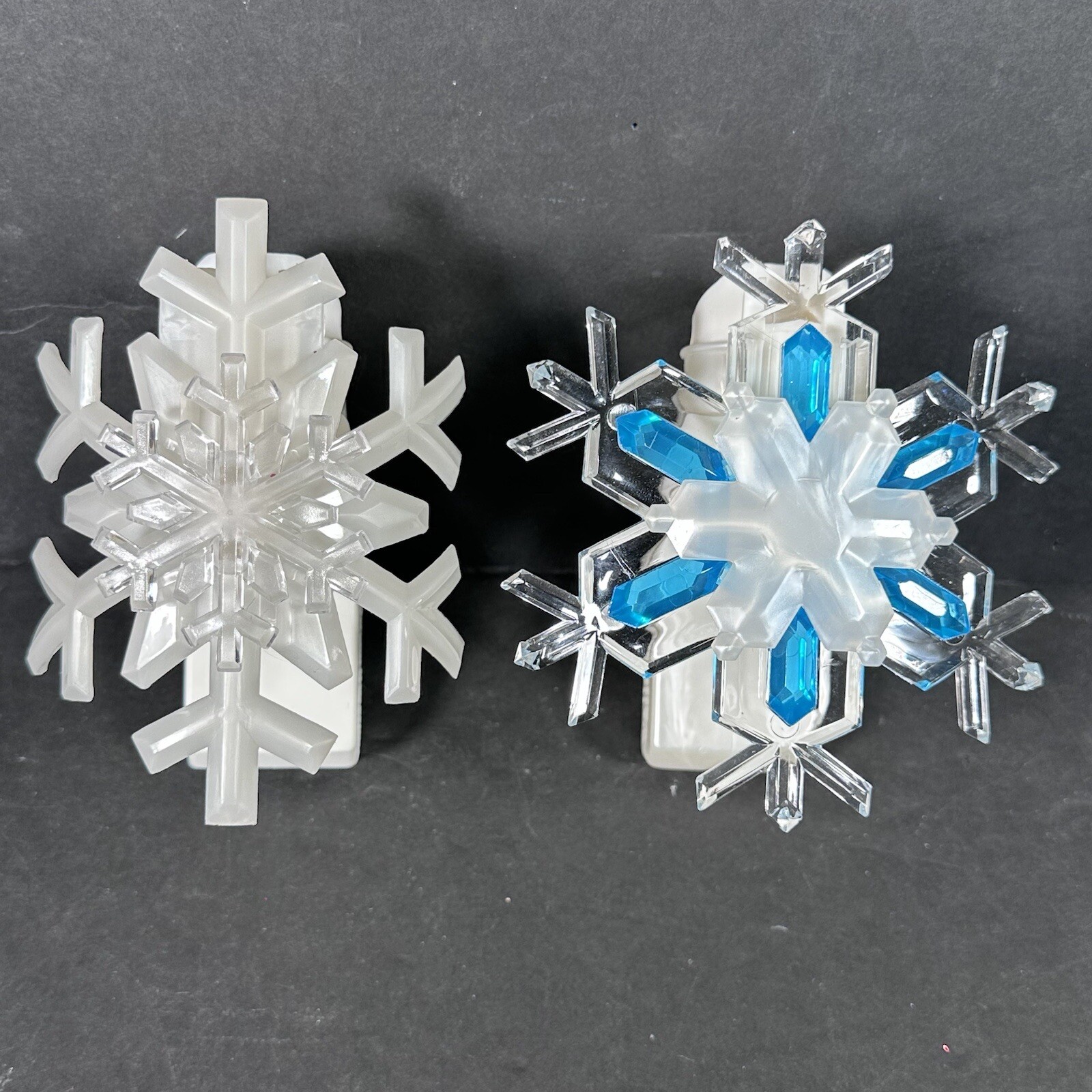 Bath & Body Works Wallflower Diffuser Light Up Christmas Winter Snowflake Set P2-image