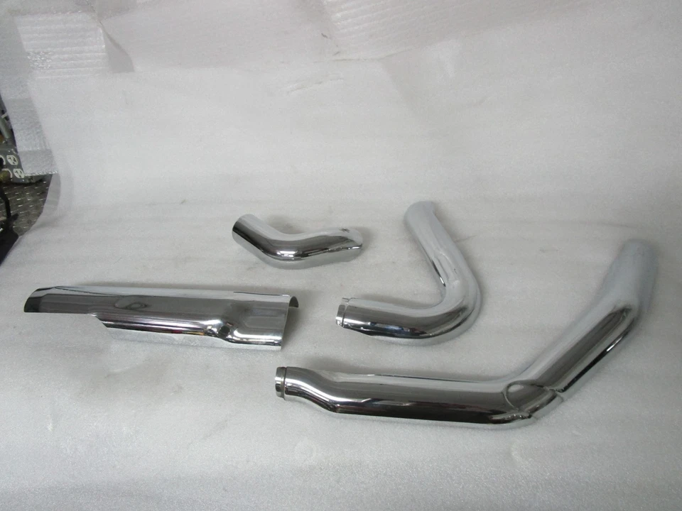 Escudos térmicos de escape cromados para Harley Davidson Touring 17-24 Foto 3 de 4